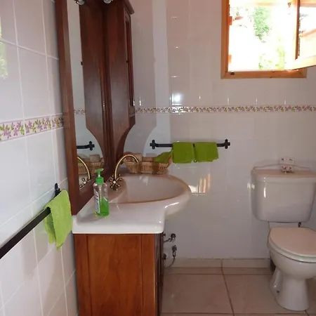 The House Of Pericles بيت للعطل